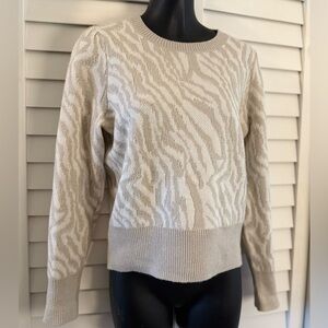 Lucky Brand Women’s Cream Textured Cropped Length Knit Sweater Size Medium
